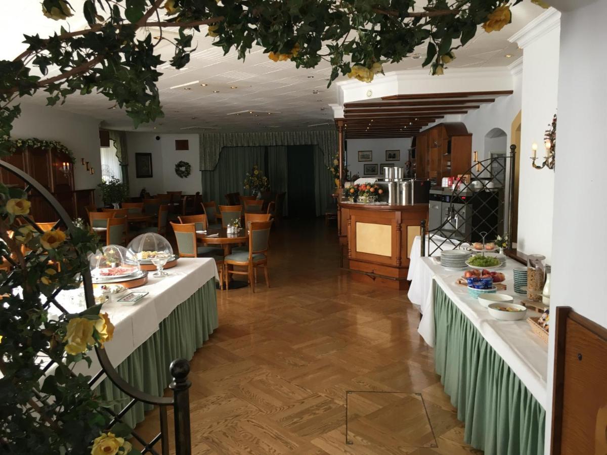 Tirolerhof Hotell Sankt Georgen im Attergau Eksteriør bilde