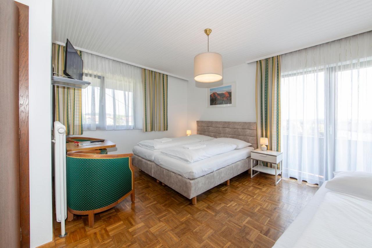 Tirolerhof Hotell Sankt Georgen im Attergau Eksteriør bilde